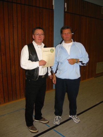 102-0241_img